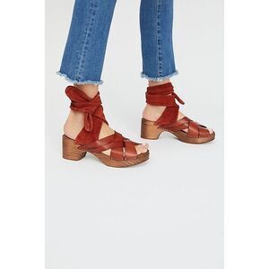 Free People Emmy Wrap Clog Size 38